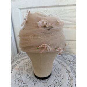 Vintage 40's Net/Tulle/flower Turban Style Hat Beige